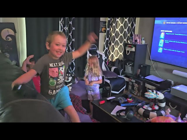 5 Year old Kayden's First Solo Victory Royale in Fortnite!