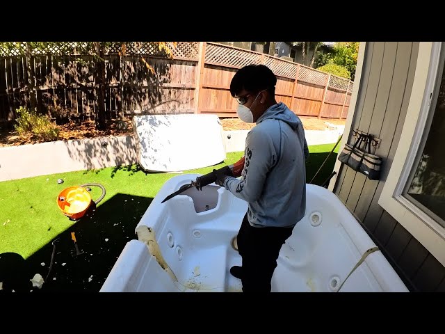 Removing a Hot Tub in Santa Rosa, Ca 95409 | Junk Haulers in Santa Rosa, Ca