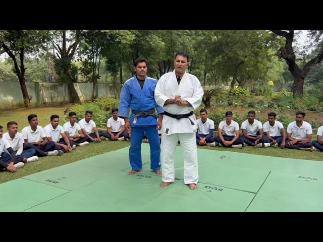 Judo Technique: Kesa Gatame