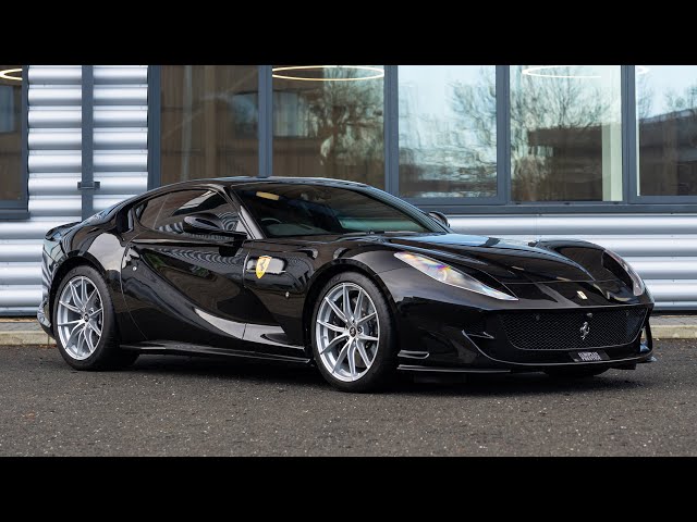 2019 Ferrari 812 Superfast - Nero - Walkaround (4K)