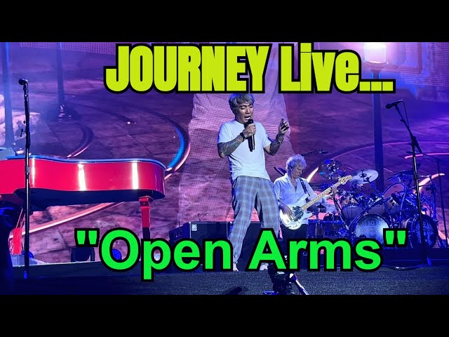 Journey performs "Open Arms" live in San Antonio