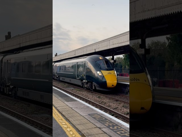 800006 departing Taunton