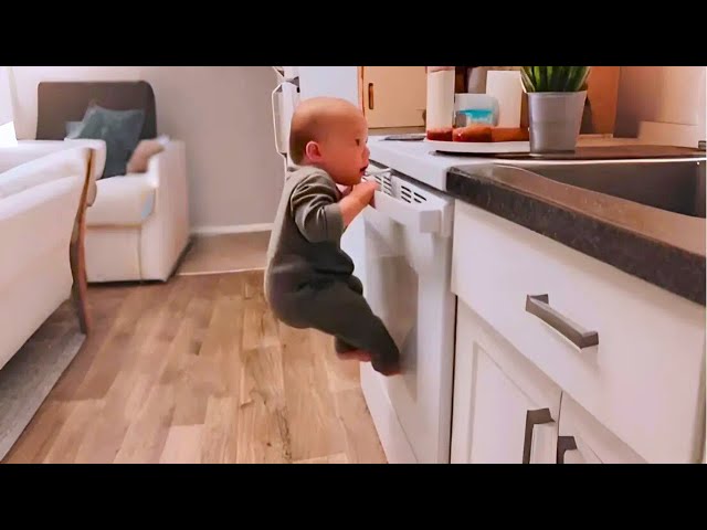 BEST OF THE WEEK - Ultimate Funny Baby Videos Compilation👶🤣