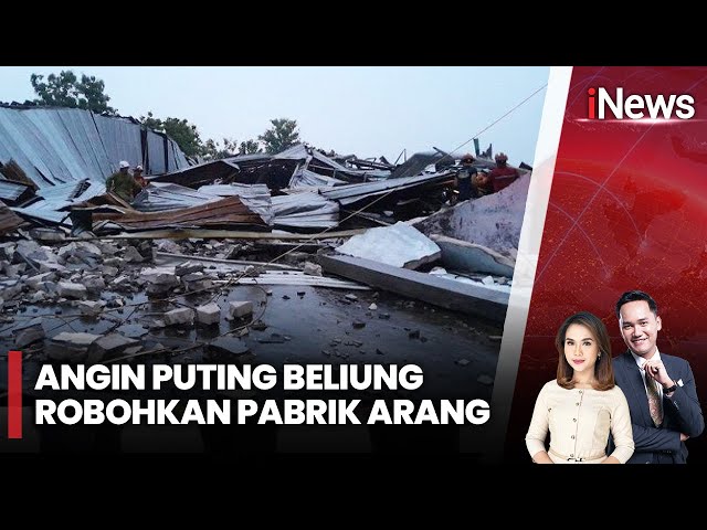 Angin Puting Beliung Robohkan Pabrik Arang di Klaten, Satu Orang Terluka | iNews Pagi | 25/02