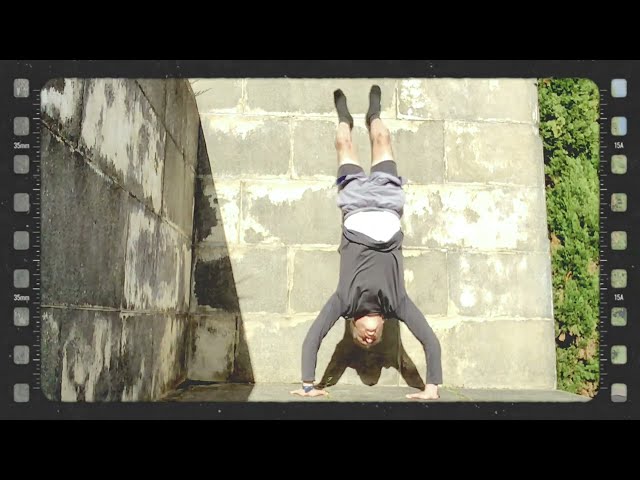 Handstands at the Iconic Michael Savage Memorial: A Unique Auckland Adventure! @seniorfitnesslabs