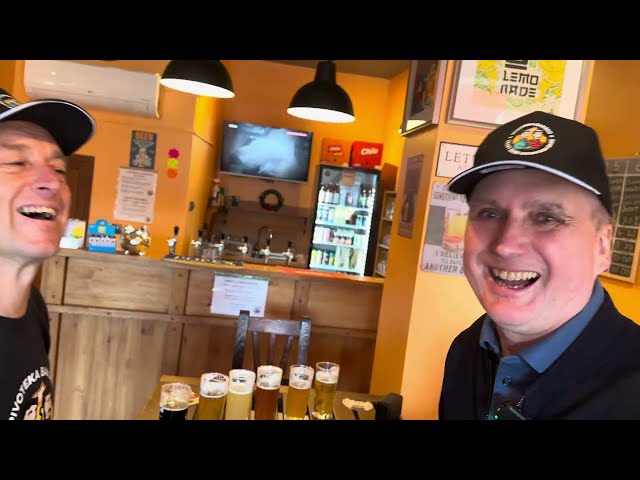 Dive into craft beer paradise at Pivoteka Bansko: my tap tasting with owner Mick Lever! 🍻