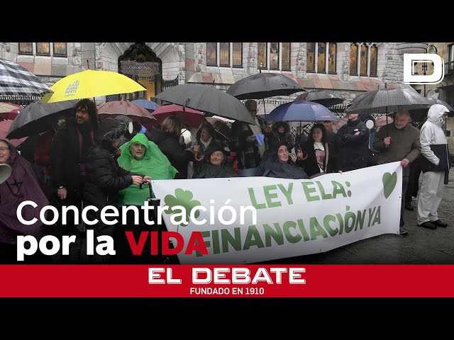 León sale a la calle para exigir al Gobierno financiación para la Ley ELA