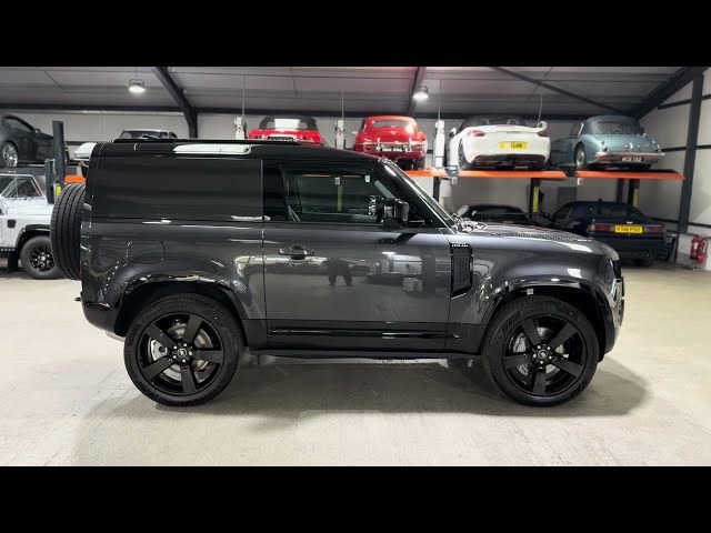 Landrover Defender 90 D350 Hard Top X Dynamic HSE