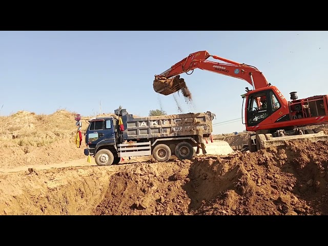 How excavation is done || #excavator #foryou #viralvideo #works #civilengineering #trending