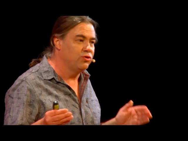 Las bacterias y la soberbia humana | Alejandro Vila | TEDxRosario