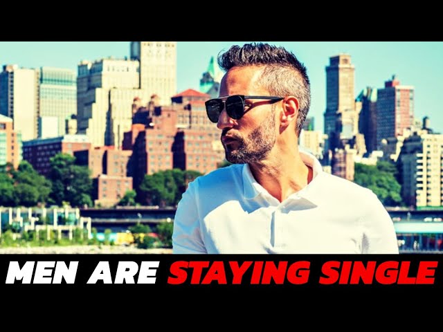 This is Why Men Over 40 Prefer to Stay SINGLE | The Middle Aged Dating Pool Explained