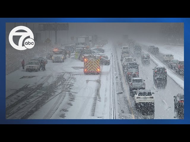 What is a Blizzard Warning & Winter Storm Warning?