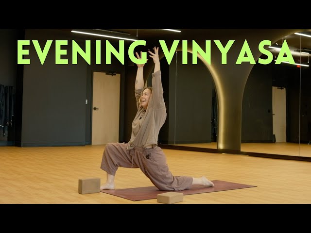 45 Min Evening Vinyasa Yoga Flow with Hannah