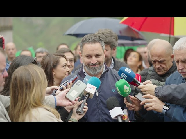 Declaración a medios de Santiago Abascal en Covadonga #votaseguro