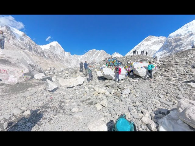 360 Enjoying Everest Base Camp 2024