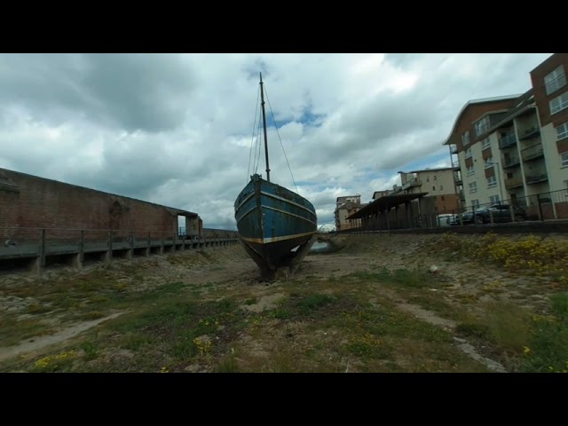 Old fishing boat Ayr Bach in VR