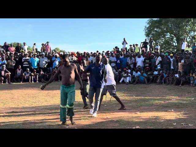 CONSTRUCTION WOKER GOT TAMED | MUSANGWE | TRADITIONAL BARE KNUCKLE | TRADITIONAL BOXING