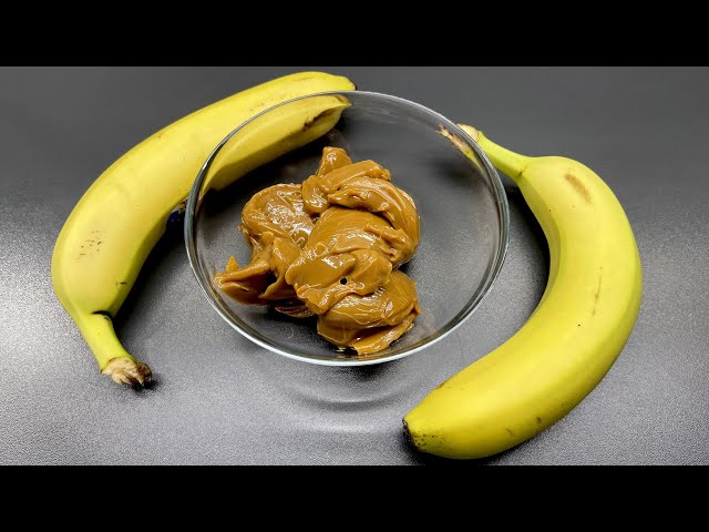 A can of condensed milk and two bananas. Make this simple and delicious cake.