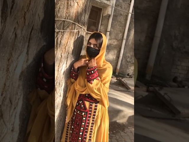 World beautiful girls eyes / famous balochi Handmade female dresses / Baloch Girls beauty/ بلوچی دوچ