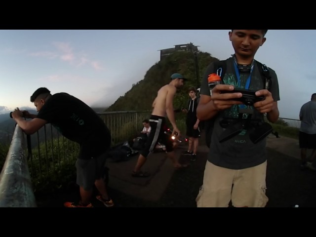 Haiku Stairs aka Stairway to Heaven Memorial Day Hike Samsung 360  almost died