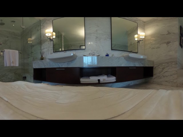 COMBINE UNIT EAST Bathroom - 360 VIEW