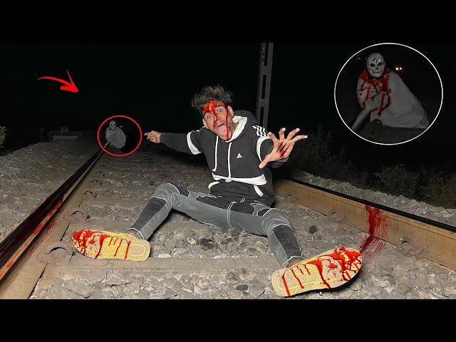 पटरी पर चुड़ैल - Real Devil On Railway Track !! Most Haunted Railway Track !! Horror Story