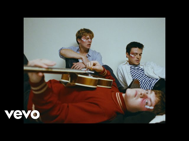 New Hope Club - Swimming with Sharks (Official Video)