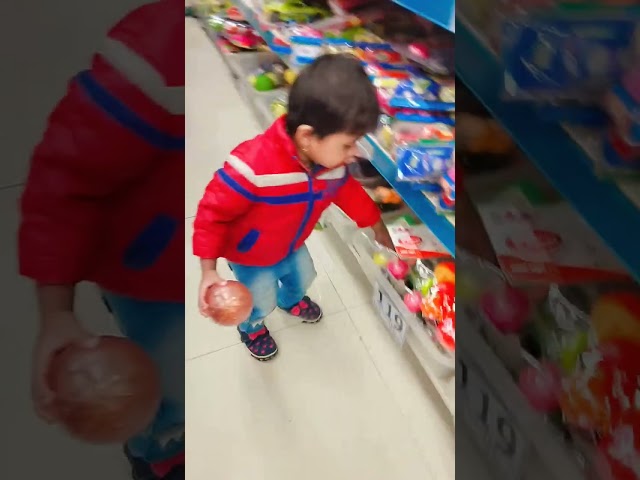 d-mart shopping with cutebaby... #handsomeboy #youtubevideo @shopping @DMartinezFamily