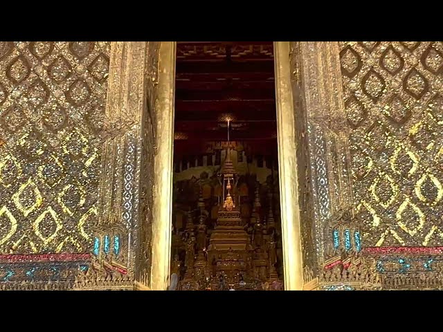 #Bangkok Wat Phra Kaew | Temple of the Emerald Buddha | Royal Chapel of the Emerald Buddha | enter.