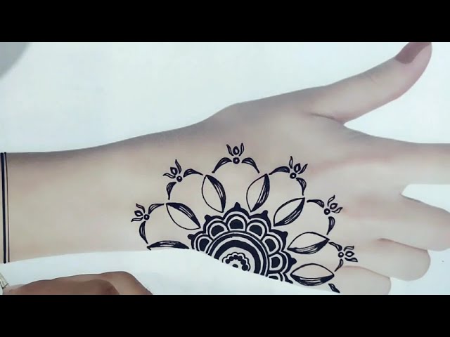 Most beautiful back hand and finger balck arabic mehndi designs