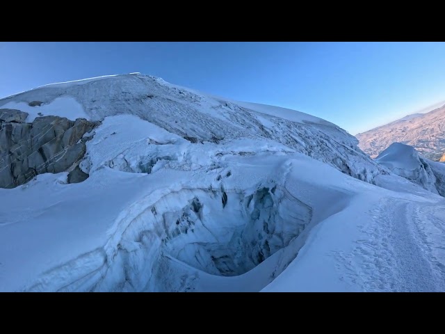 Descending Vallunaraju upper glacier