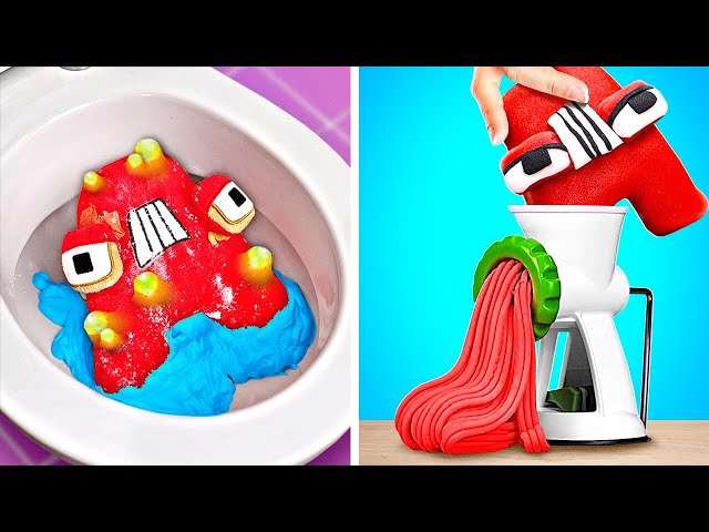 Alphabet Lore VS Christmas😱 *Cool Free Christmas Crafts and Gadgets*🎄