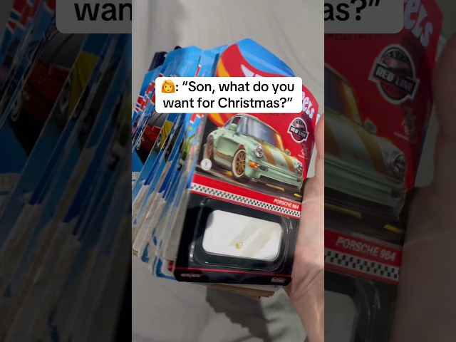 This gift would be perfection 👌🚗 #hotwheels #hotwheelscollection #garage #diorama