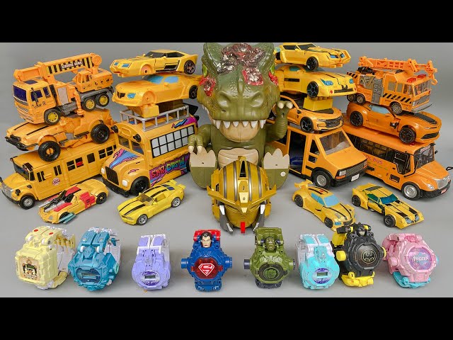 Collection of yellow transforming ROBOT BUMBLEBEE assembly toys - Lego Animation Monster War