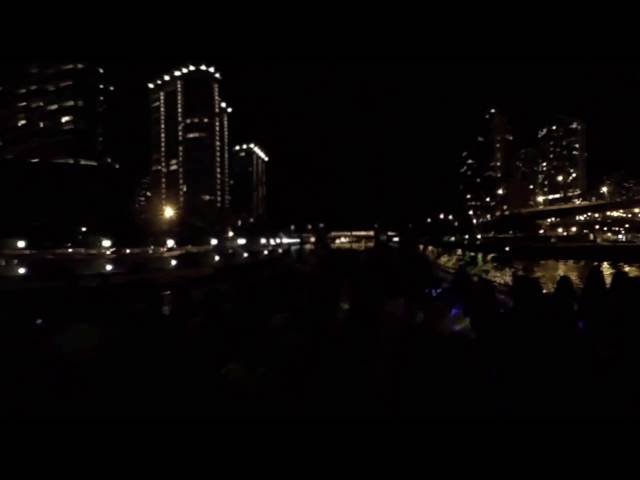 Chicago Night Cruise 360