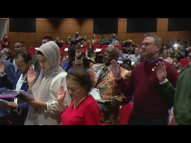 Toledo welcomes 40 new US citizens in naturalization ceremony