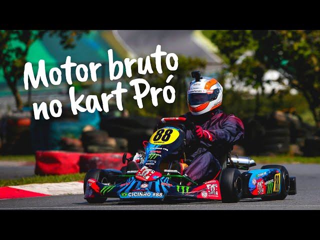 Piloto pai pela primeira vez de Kart Profissional em Interlagos 01/05/2022  Motor Fortex Força Livre