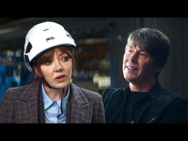 Philomena Cunk vs Prof. Brian Cox