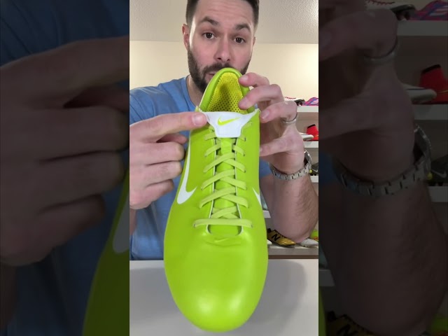 3 WEIRD football boot TONGUES