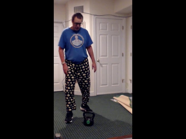 Grandpa working out to Arnold Schwarzenegger's thepump app