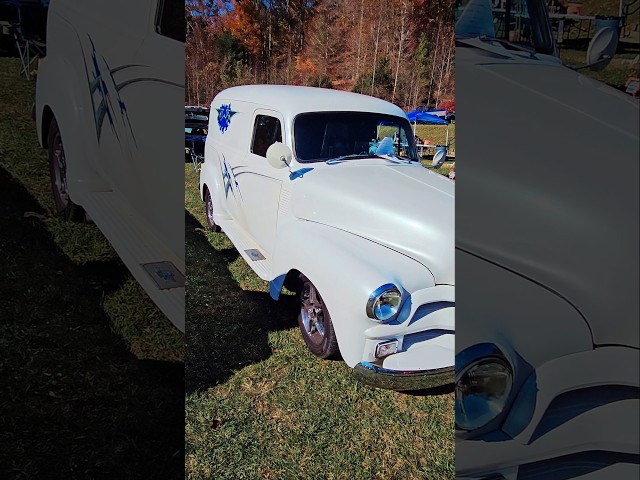 Chevy Panel 😎  #car #cars #truck #automobile #classic #shorts #short #fyp #photography #painting