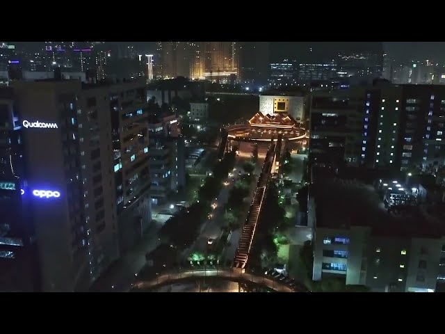 A short video on the skywalk developed by K Raheja Corp in Mindspace Campus, Hyderabad.