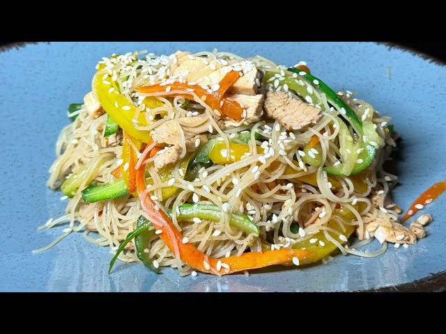 Glass noodles with chicken  | Funchoza salad