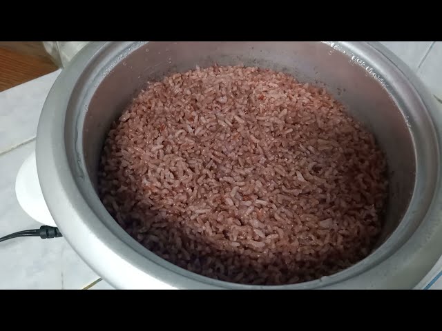 How To Cook Red Rice The Filipino Way | Cooking Red Rice Pinoy Style