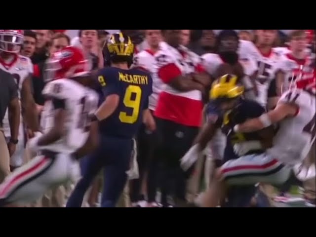 Georgia Defender Gets Destroyed By Michigan RB!!