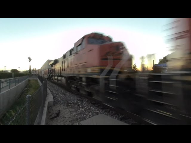 VR180 - BNSF Intermodal Freight Train Eastbound in Riverside - Downtown - January 18th 2021