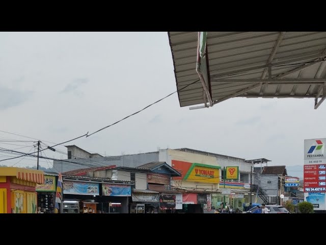 asmr enjoying the cool village streets walking relaxing