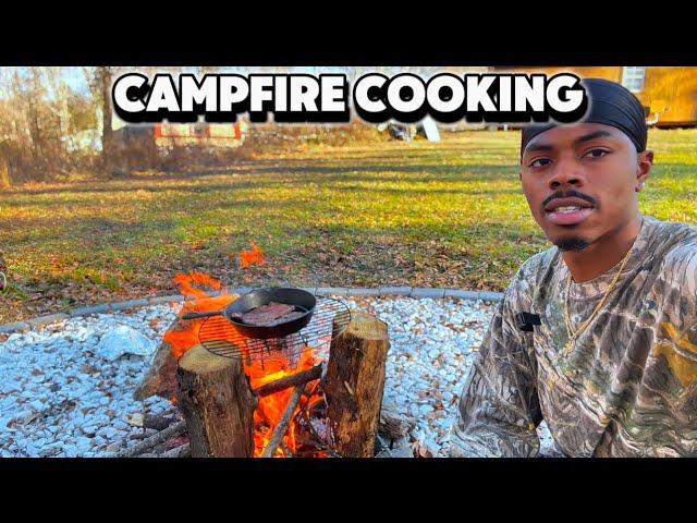 Cooking dinner over the campfire🔥(Steak & potatoes)