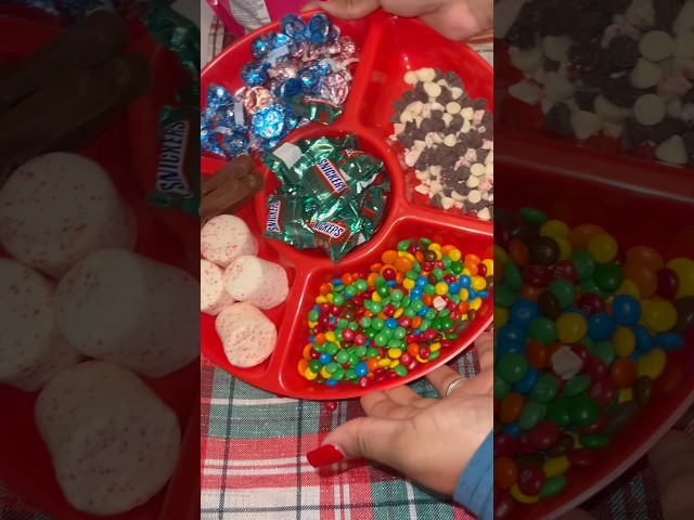 CHRISTMAS HOT COCOA PARTY TRAY🎄🍫 #foryou #christmas #chocolate #asmrvideo #asmrsounds #momlife