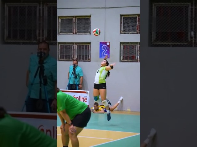 Epic Volleyball Defense! Unbelievable Dig & Reaction!